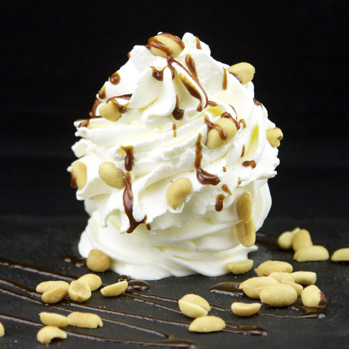 Salty-Peanut-Becher